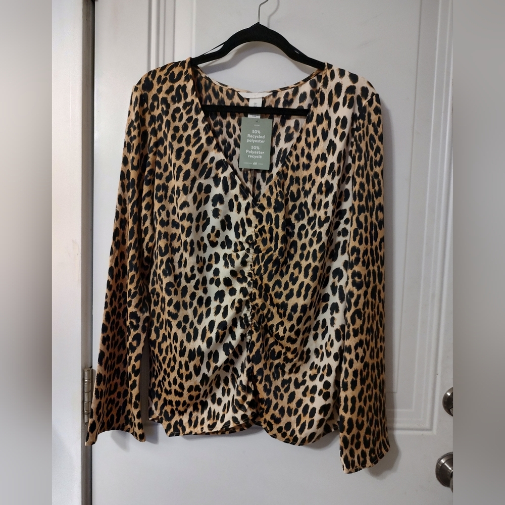 H&M Leopard Print Long Sleeve Blouse in Tan and Black